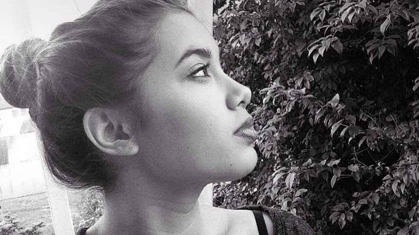 Γλυκά Νερά: Σε άσχημη κατάσταση η φίλη της Καρολάιν – Ήταν η μόνη που ήξερε ότι ήθελε να χωρίσει