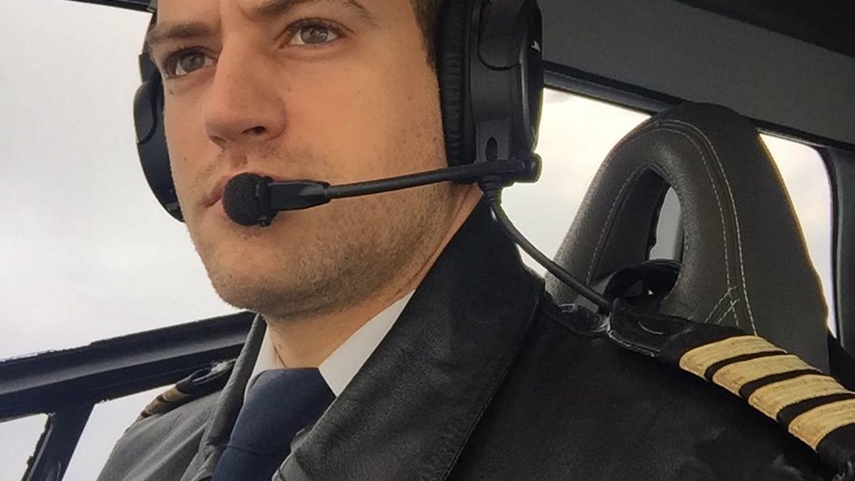 Γλυκά Νερά: “Απογειώθηκε” τo instagram του πιλότου – Τα μηνύματα οργής και η αύξηση των ακολούθων