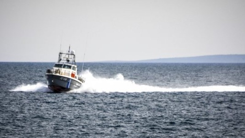 Στιγμές τρόμου για 13χρονη που έκανε κανό στη Χαλκιδική