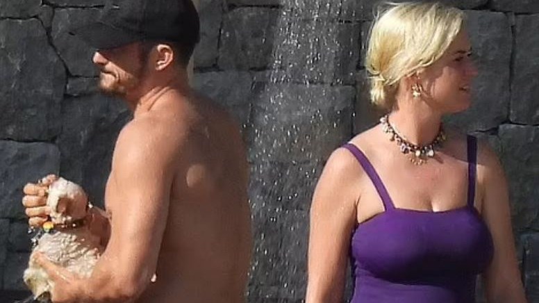 Κέιτι Πέρι-Ορλάντο Μπλουμ: ΦΩΤΟ από τις διακοπές τους στην Πελοπόννησο