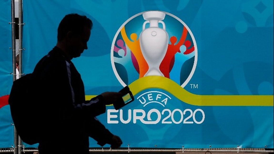 Κορονοϊός: Ανησυχία ΠΟΥ για αύξηση κρουσμάτων σε πόλεις που φιλοξενούν αγώνες του Euro 2020
