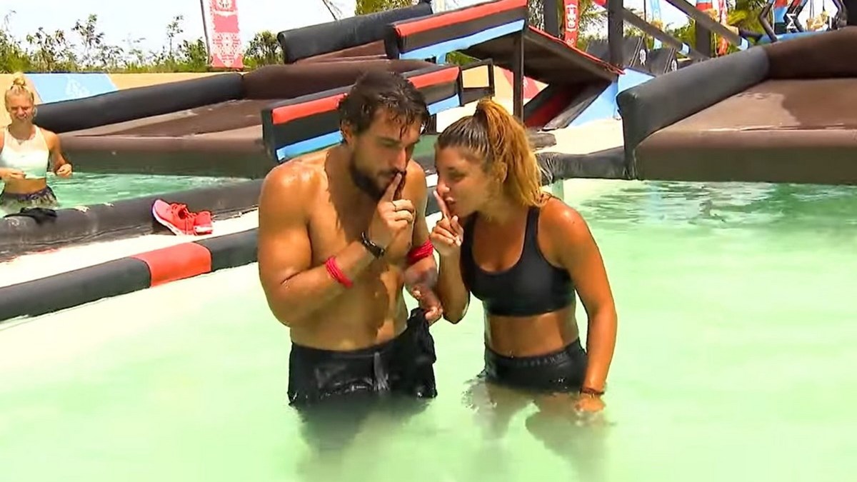 Survivor – Μαριαλένα Ρουμελιώτη: Η ανάρτηση της μητέρας της για την “κακοποίηση” από τον Σάκη Κατσούλη