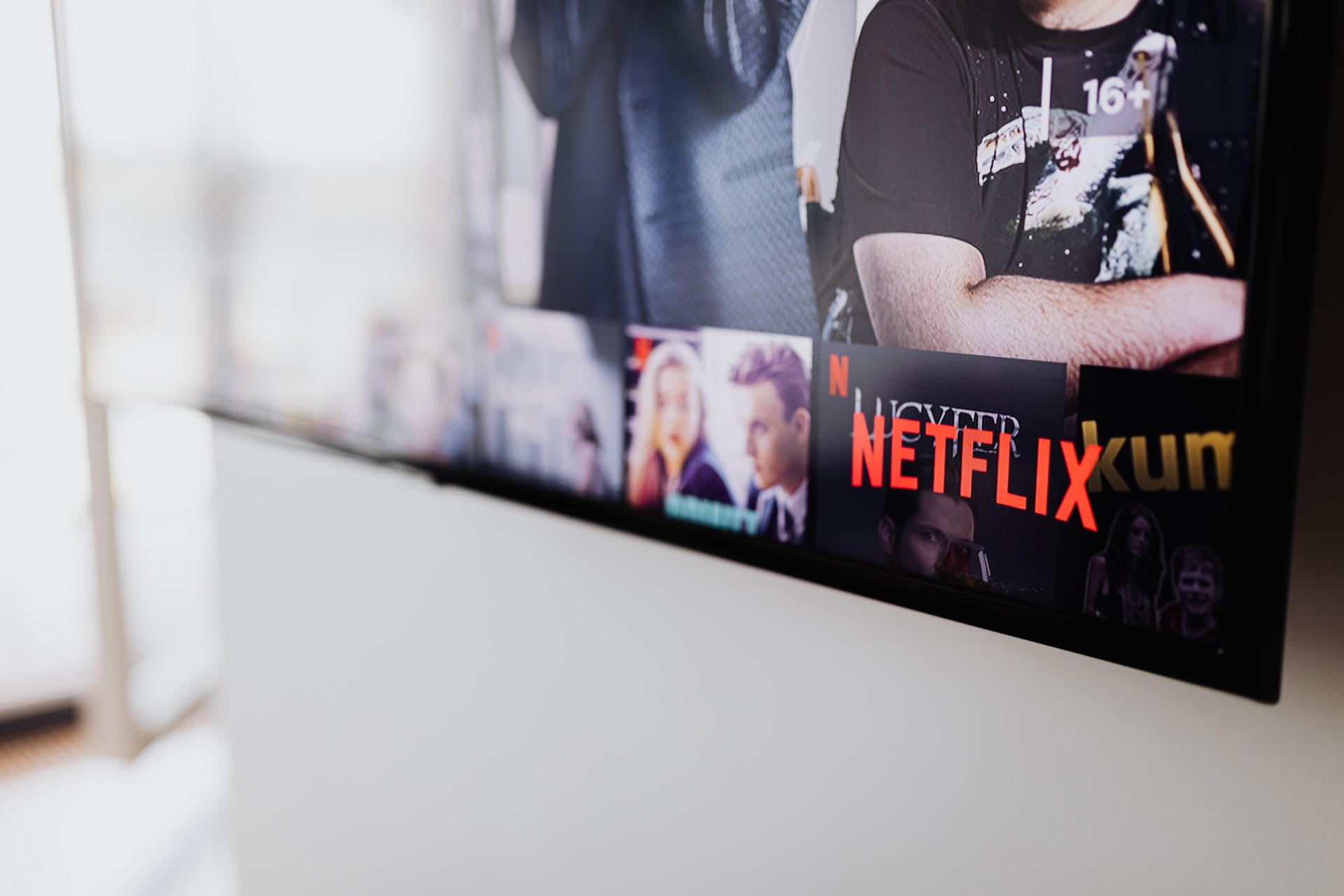 Τι θα δούμε στο Netflix τον Ιούλιο – Όλες οι νέες κυκλοφορίες – ΒΙΝΤΕΟ