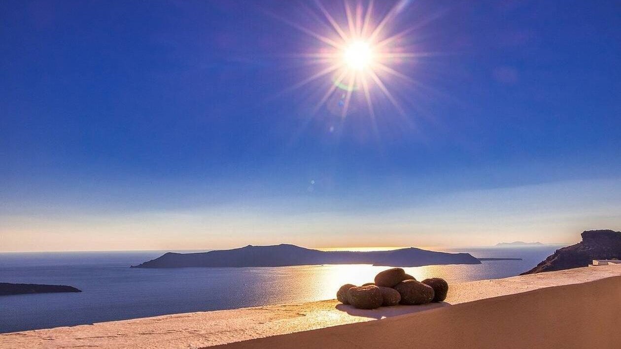 “Τουρισμός για Όλους”: Πότε θα ανοίξει η πλατφόρμα για τις αιτήσεις – Οι δικαιούχοι και τα κριτήρια