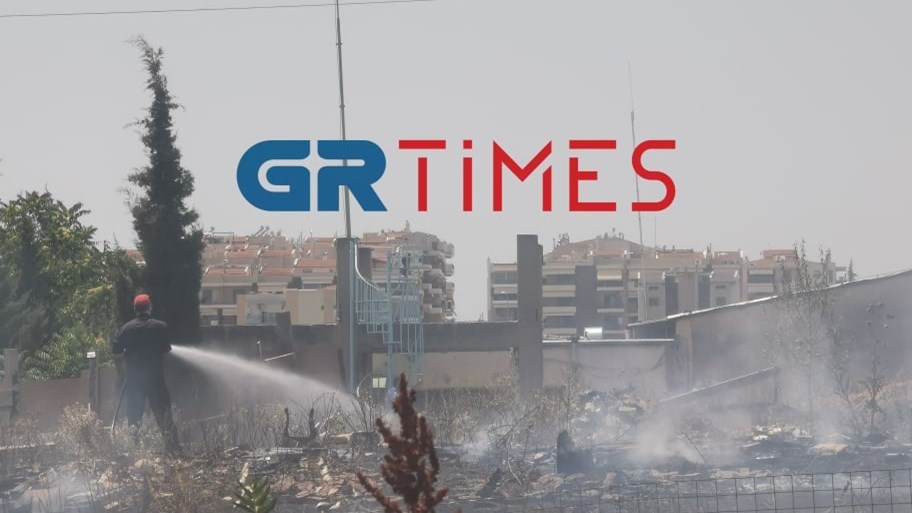 Θεσσαλονίκη: Φωτιά στον Φοίνικα – Σε κοντινή απόσταση βρίσκεται πρατήριο καυσίμων – ΦΩΤΟ – BINTEO