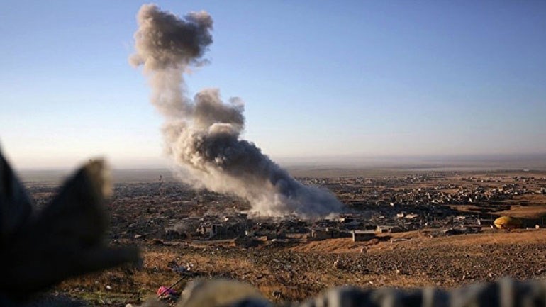 ΗΠΑ: Αεροπορικά πλήγματα σε Ιράκ και Συρία εναντίον παραστρατιωτικών οργανώσεων
