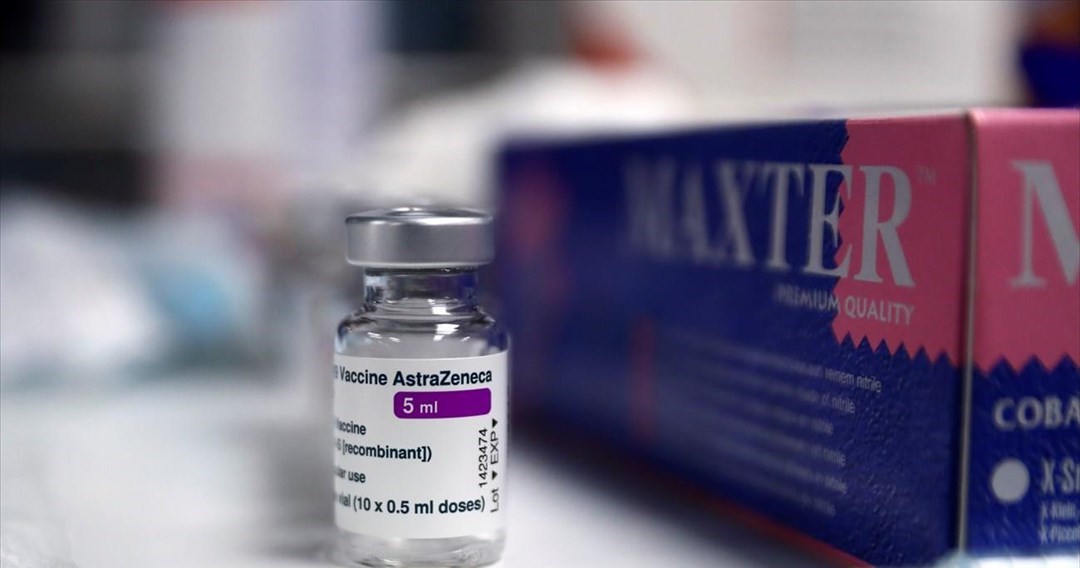 Εμβόλιο AstraZeneca: Νέες οδηγίες από τον ΕΟΦ – Ποιοι δεν πρέπει να το κάνουν