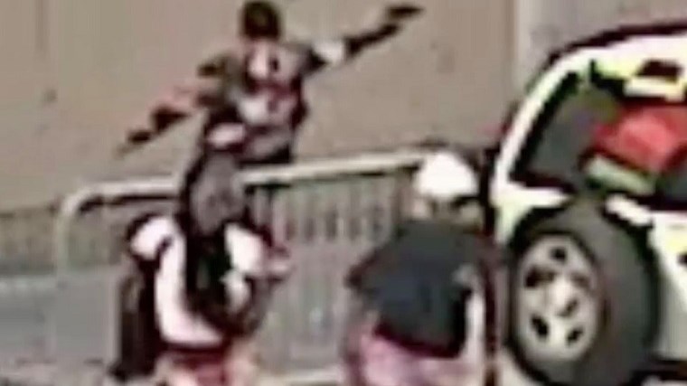 Νέα Υόρκη: Άνοιξε πυρ στην Times Square – Τραυματίας ένας 21χρονος πεζοναύτης