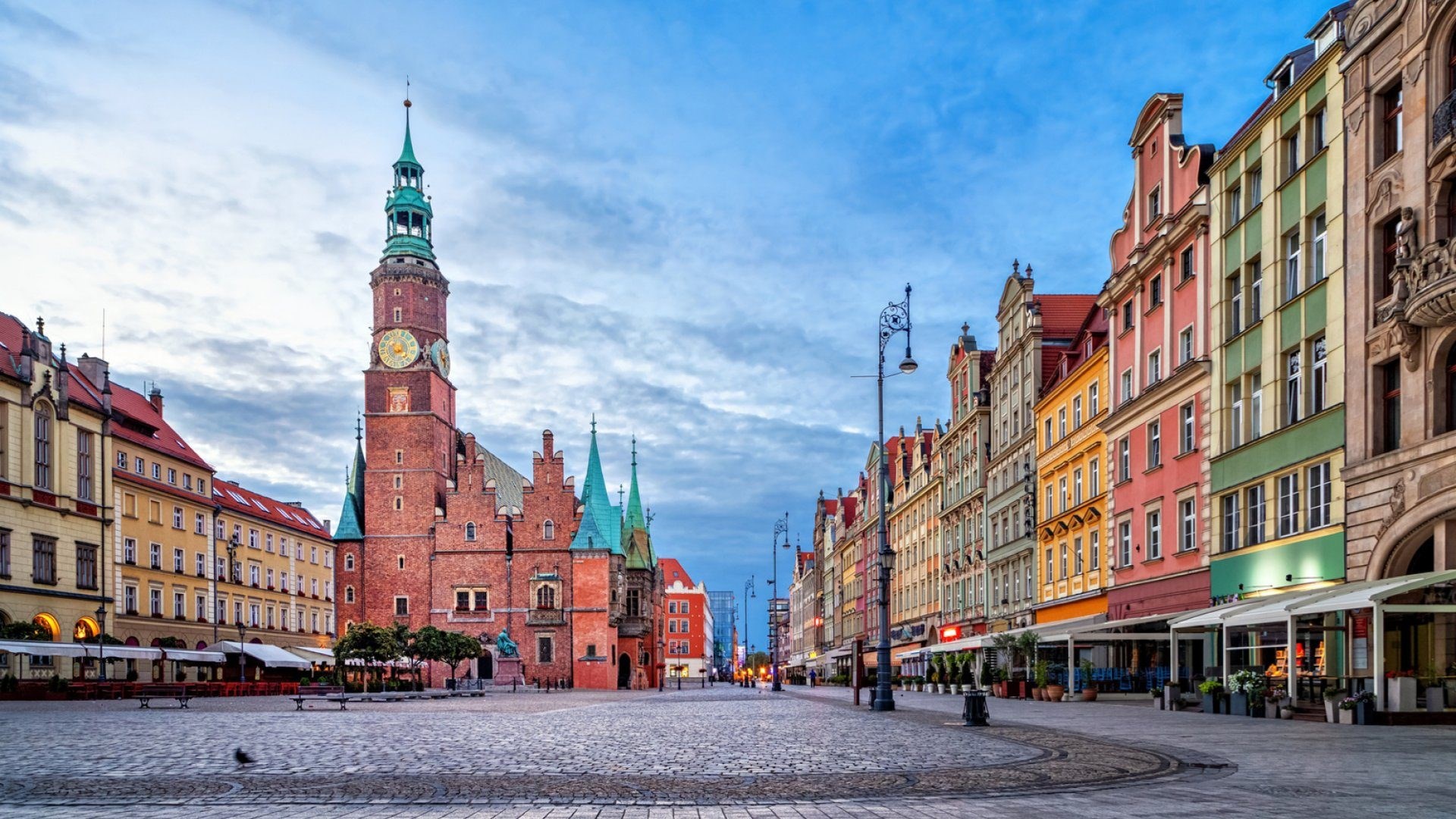 Χαμόγελα στη Πολωνία: Πρώτο 24ωρο χωρίς θάνατο από κορονοϊό έπειτα από 15 μήνες