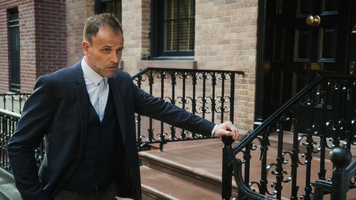 Netflix: Στον νέο κύκλο του «The Crown» ο Τζόνι Λι Μίλερ – Ποιον θα υποδυθεί – ΦΩΤΟ