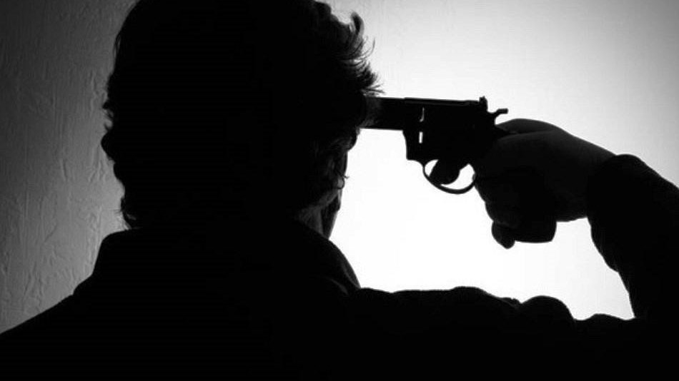 Άνδρας αποπειράθηκε να αυτοκτονήσει σε live μετάδοση στην Αρτέμιδα – Τι είπε ο Γ.Γ. Ειδικών Φρουρών