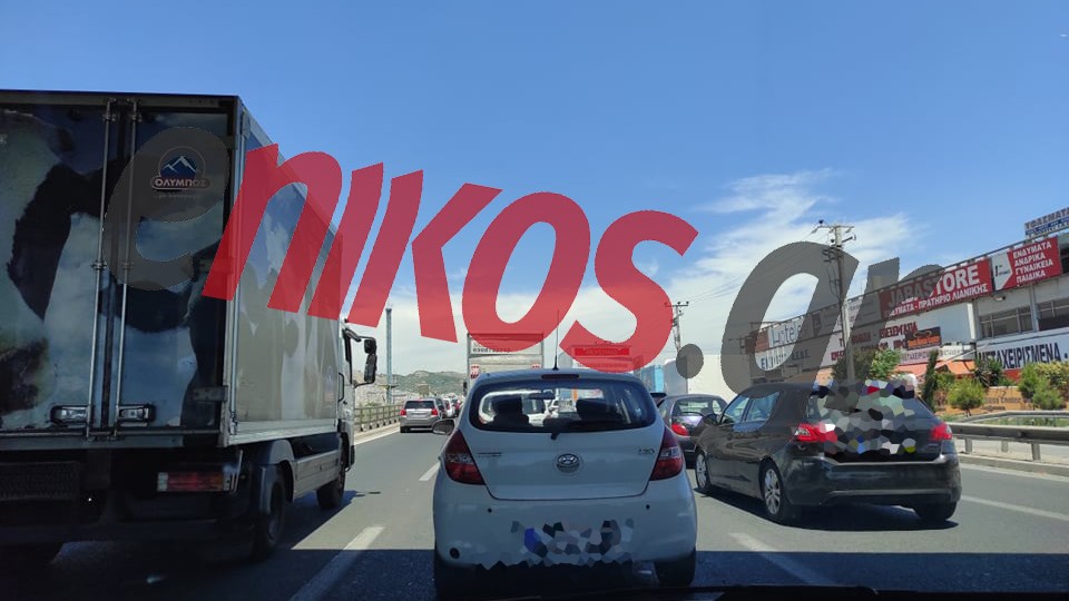 “Κόλαση” στον Κηφισό – Μποτιλιάρισμα λόγω τροχαίου – ΦΩΤΟ αναγνώστη