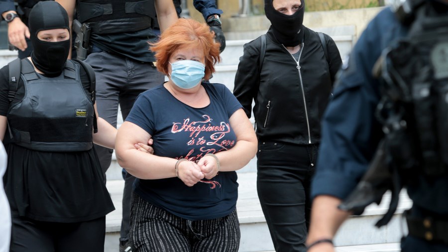 Ποινή φυλάκισης 30 μηνών στην Ουκρανή που έκρυβε τον Χρήστο Παππά – “Ήταν έτοιμος να φάει και να φύγει”