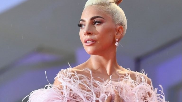 Lady Gaga: Η glamorous εμφάνιση στη Νέα Υόρκη