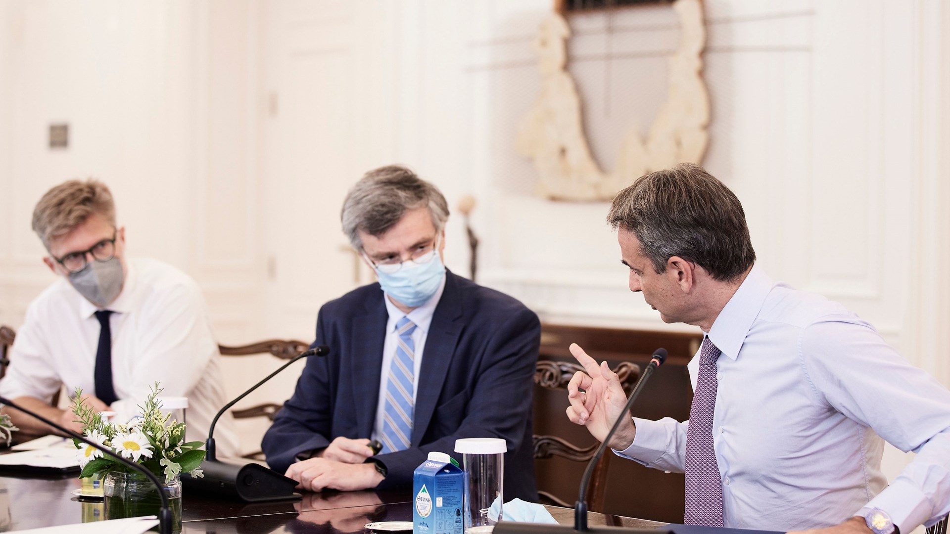 “Καμπανάκι” Τσιόδρα για τρεις περιοχές – Πού καταγράφεται αύξηση στα κρούσματα κορονοϊού