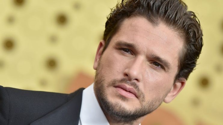 Kit Harington: Ετοιμάζεται για διπλό κινηματογραφικό και θεατρικό… χτύπημα