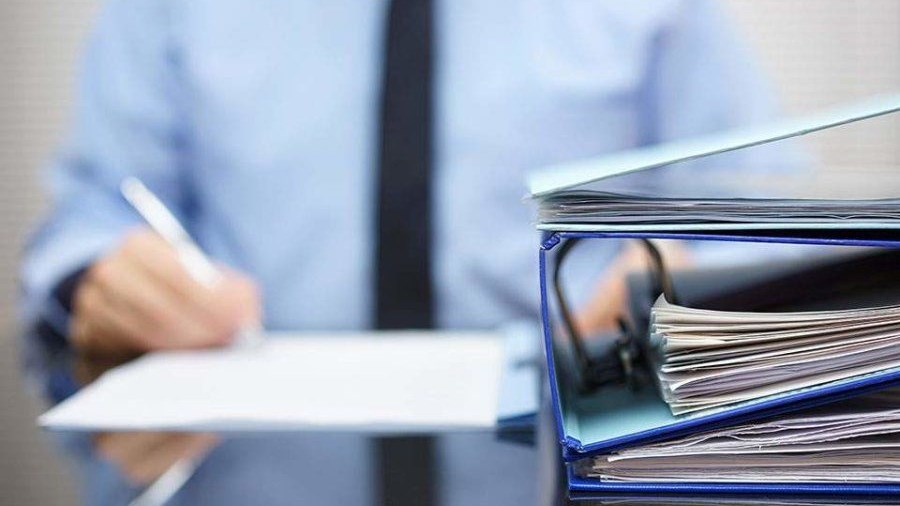 Έκδοση συντάξεων: Οι όροι και οι προϋποθέσεις για την πιστοποίηση λογιστών και δικηγόρων