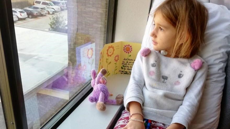 Το τελευταίο “αντίο” στη μικρή Αναστασία – Η επιθυμία της οικογένειας