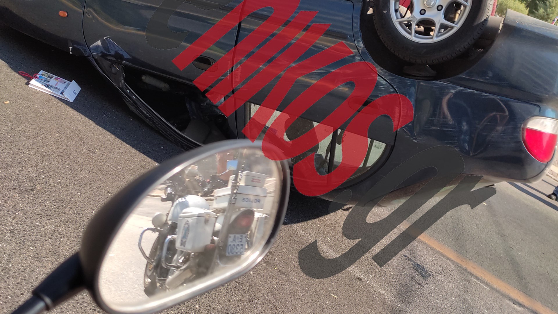 Νέες εικόνες από το τροχαίο στην Αλεξάνδρας – Αναποδογύρισε αυτοκίνητο – ΦΩΤΟ αναγνώστη