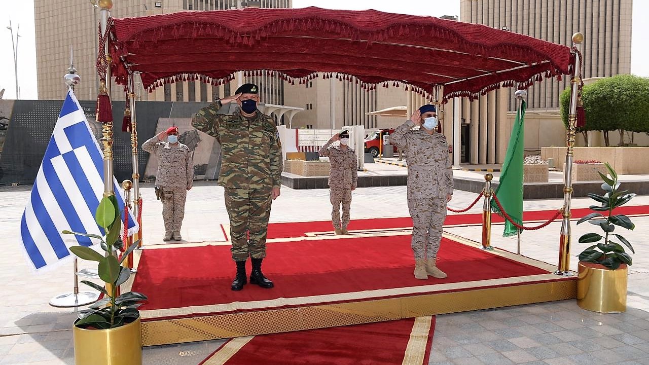 Για τέταρτη φορά συναντώνται ο Αρχηγός ΓΕΕΘΑ με τον Αρχηγό ΓΕΕΔ της Σαουδικής Αραβίας