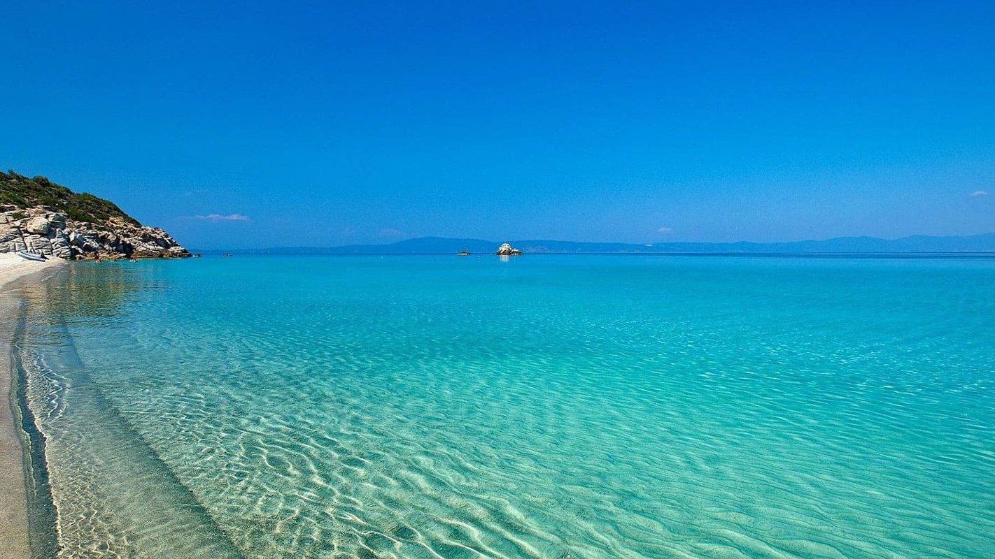 Σαν τη Χαλκιδική δεν έχει – Το μποτιλιάρισμα και τα σχόλια στο Twitter