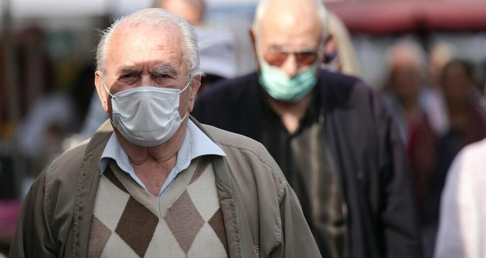 Οι “κομάντος” των εμβολίων πιάνουν δουλειά στον ΕΦΚΑ – Το σχέδιο για τις εκκρεμείς συντάξεις