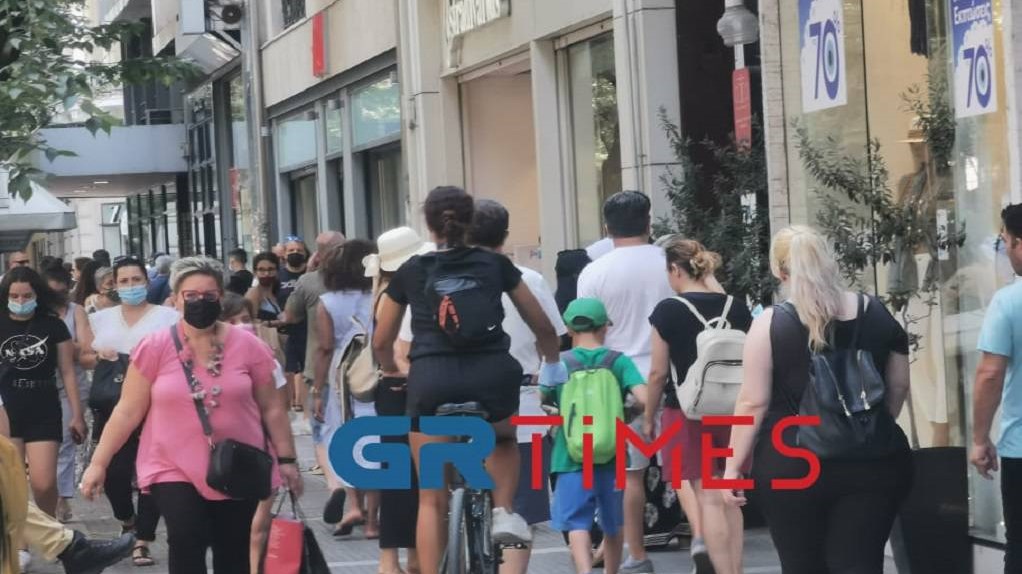 Για ψώνια στα μαγαζιά αντί για μπάνιο στη θάλασσα οι Θεσσαλονικείς – ΦΩΤΟ