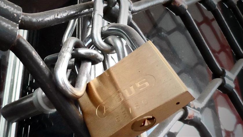 “Λουκέτα” και πρόστιμα σε τρία μαγαζιά στη νότια και ανατολική Αττική – Εντατικοί οι έλεγχοι από τη ΔΙΜΕΑ