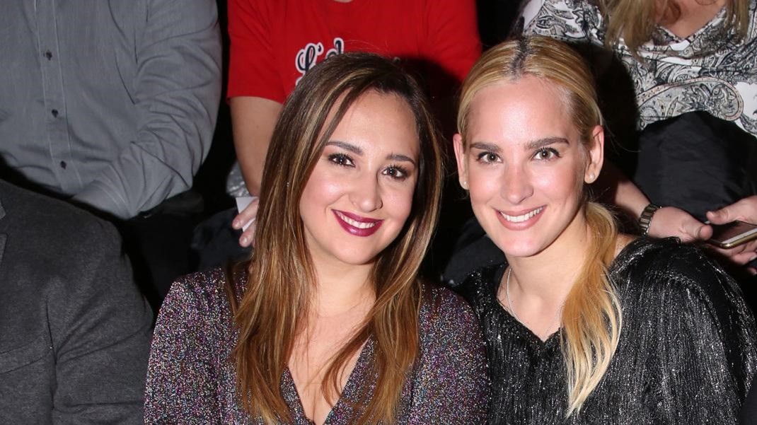 Κλέλια και Άννυ Πανταζή: Οι δύο αδελφές ποζάρουν με φουσκωμένες κοιλίτσες – ΦΩΤΟ