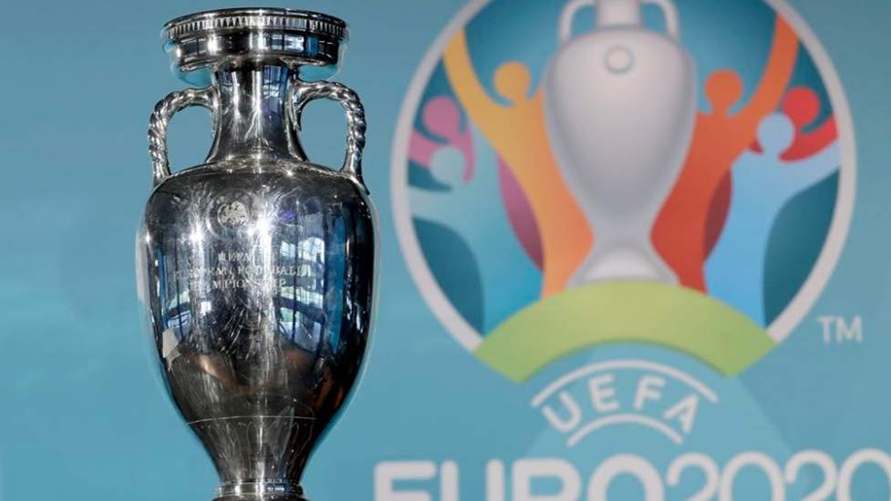 Η «Χρυσή Βίβλος» του EURO