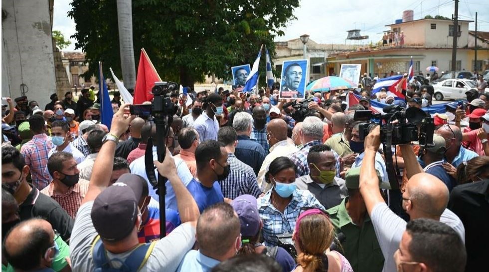 Διαδηλώσεις στην Κούβα για την οικονομική κρίση – Η απάντηση του προέδρου της χώρας