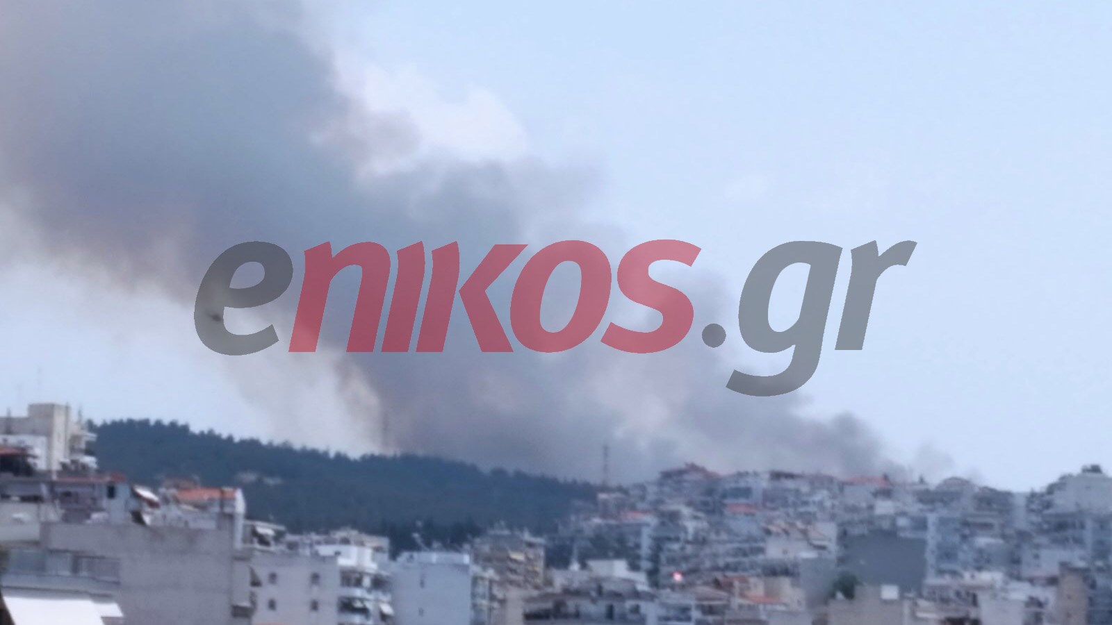 Συναγερμός από τη μεγάλη φωτιά στο Σέιχ Σου – ΦΩΤΟ και ΒΙΝΤΕΟ αναγνωστών