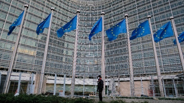Οι υπουργοί Οικονομικών της ΕΕ ενέκριναν τα σχέδια ανάκαμψης 12 χωρών – Μεταξύ αυτών και της Ελλάδας