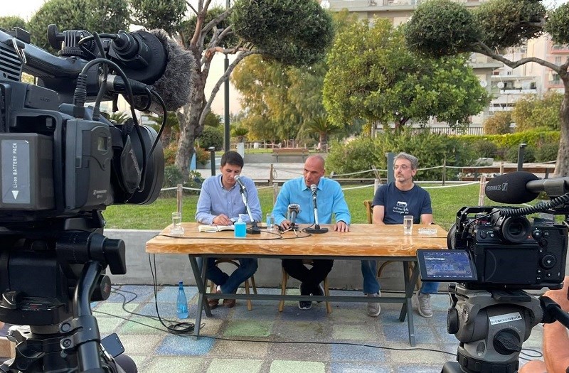 Βαρουφάκης: Η κυβέρνηση επενδύει στην πτώχευση