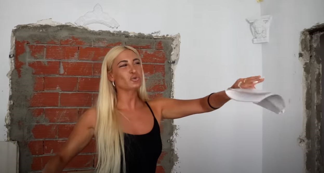 Η Ιωάννα Τούνη επέστρεψε στο Youtube – Έτσι θα γίνει το νέο της σπίτι – ΒΙΝΤΕΟ