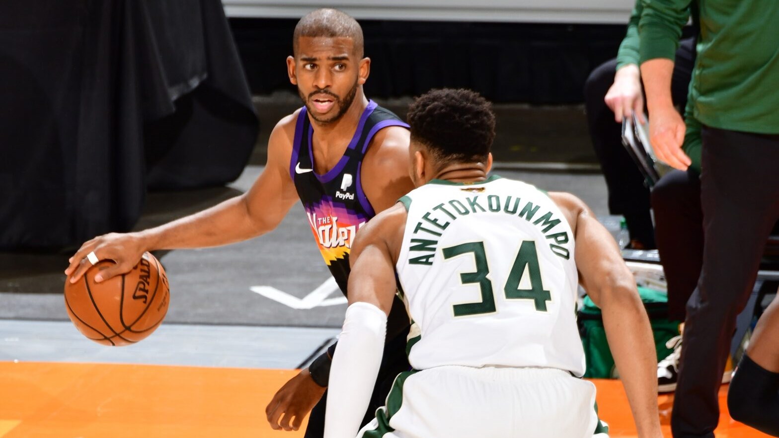 Νίκη για τους Μπακς και τον Αντετοκούνμπο – Ισοφάρισαν 2-2 τους Σανς