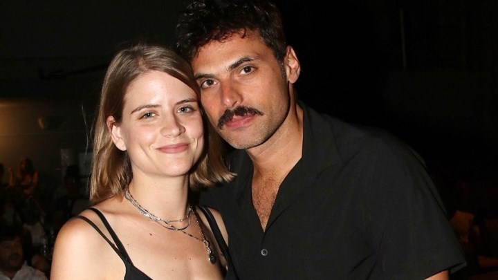 Δανάη Μιχαλάκη – Γιώργος Παπαγεωργίου: Παντρεύονται στη Σύρο – Η αναγγελία του γάμου