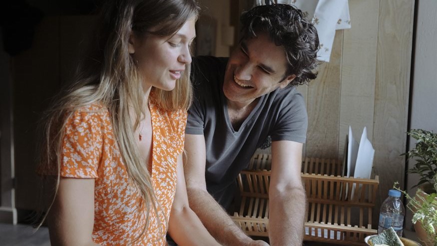 Έρχεται “ο Δάσκαλος” του Χριστόφορου Παπακαλιάτη – Οι πρώτες φωτογραφίες από τα γυρίσματα