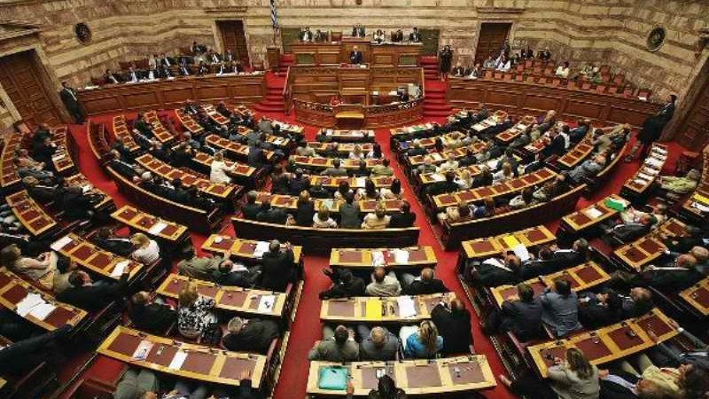 Συστάσεις από Τασούλα στους ανεμβολίαστους βουλευτές – Όλο το παρασκήνιο