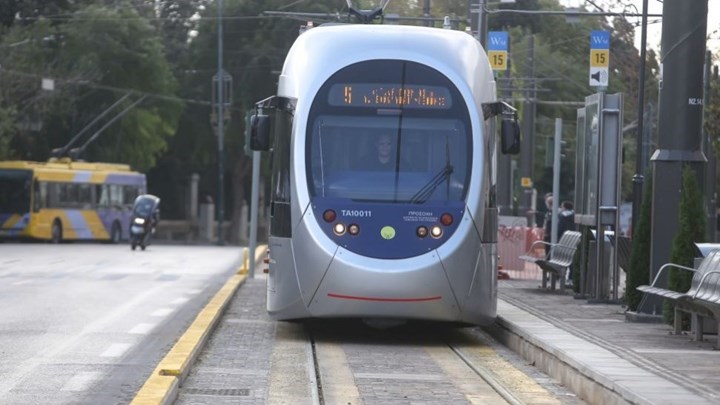 Εκπτωτικό πακέτο για τους εμβολιασμένους επιβάτες των Μέσων Μεταφοράς – Τι είπε ο Καραμανλής