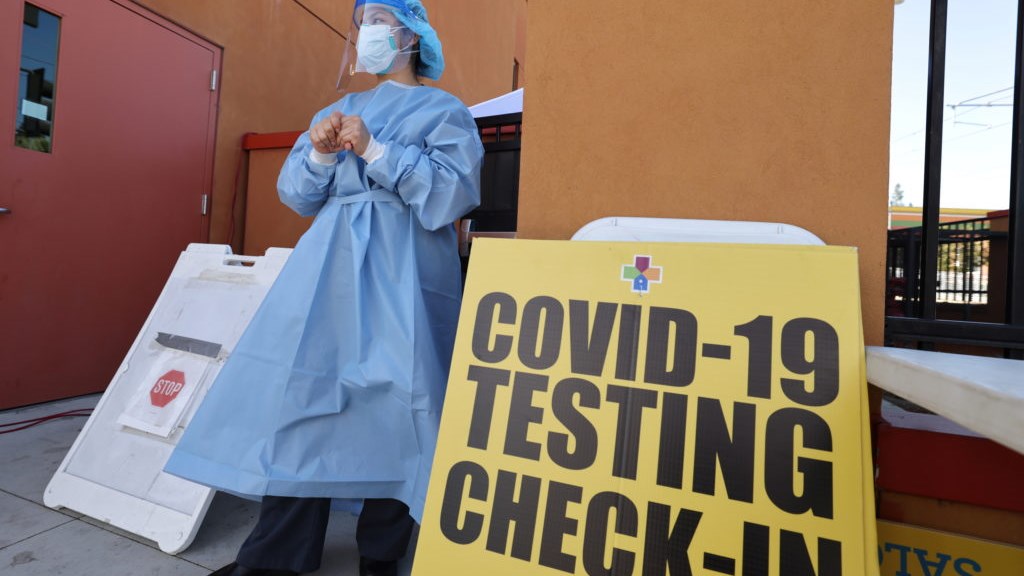 CDC: Η μετάλλαξη Δέλτα προκαλεί την “πανδημία των ανεμβολίαστων”