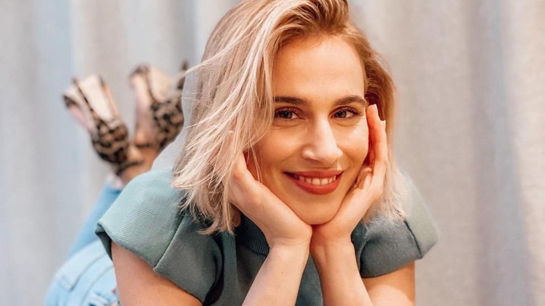 Νάντια Μπουλέ – Γιώργος Ισαάκ: Η πρώτη φωτογραφία της νεογέννητης κόρης τους