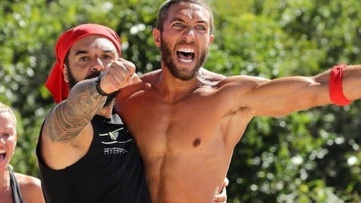 Ο Γιώργος Κόρομι αποκαλύπτει αν έχει επαφές με τον Τριαντάφυλλο