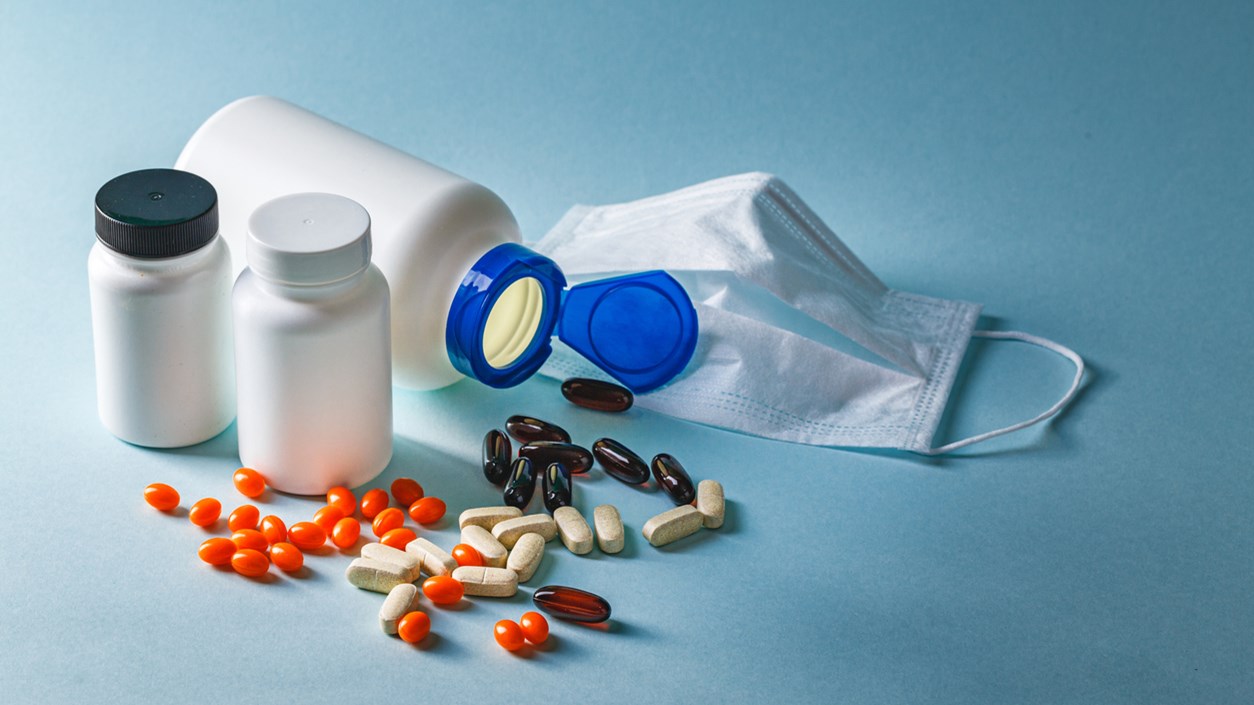 Νέα μελέτη για την αζιθρομυκίνη – Τα αποτελέσματα για μη νοσηλευόμενους ασθενείς με κορονοϊό