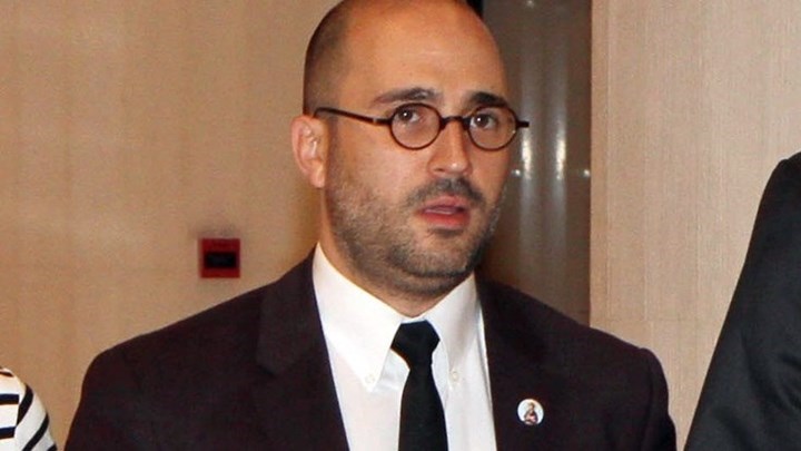 Μπογδάνος για έγκλημα στη Φολέγανδρο: Αν ο δολοφόνος είναι αναρχικός αλληλέγγυος δεν συντρέχουν πατριαρχίες