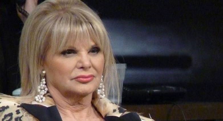 Συγκλονισμένη η Μαρία Ιωαννίδου από τον θάνατό του Τόλη Βοσκόπουλου – “Λύγισε” on air – BINTEO