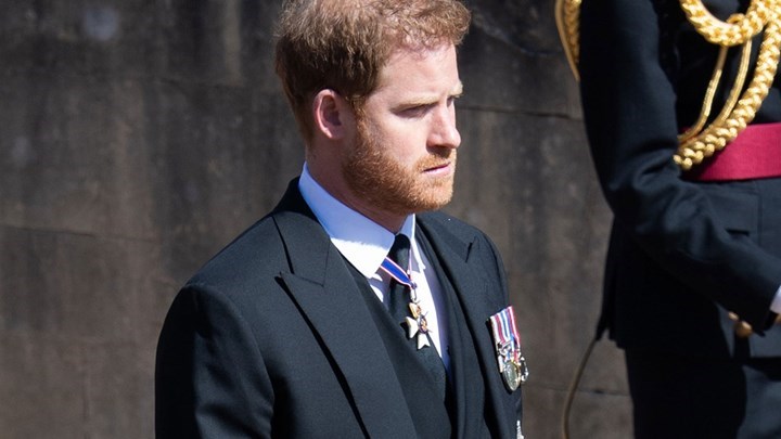 Ο πρίγκιπας Χάρι βγάζει τα άπλυτα της βασιλικής οικογένειας στη φόρα – Το βιβλίο και οι εκρηκτικές αποκαλύψεις