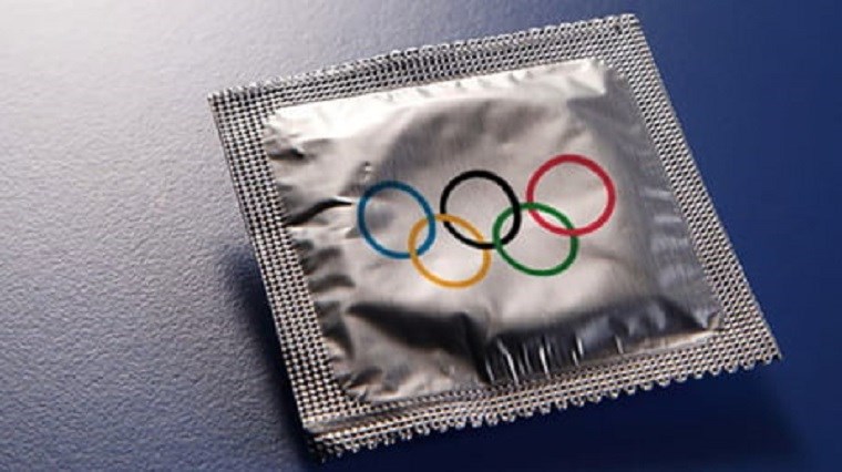Περίπου 150.000 προφυλακτικά για τους αθλητές στο Τόκιο παρά τους περιορισμούς της Covid-19