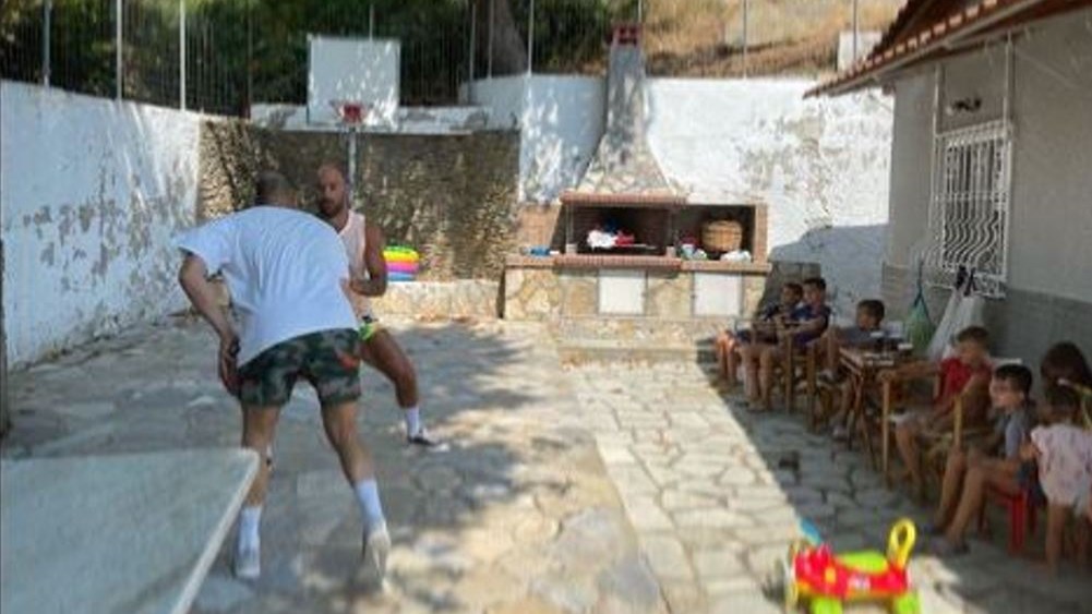 Βασίλης Σπανούλης: Ο αγώνας με τον αδελφό του, η φανέλα του Τζόρνταν και η… ματωμένη κάλτσα