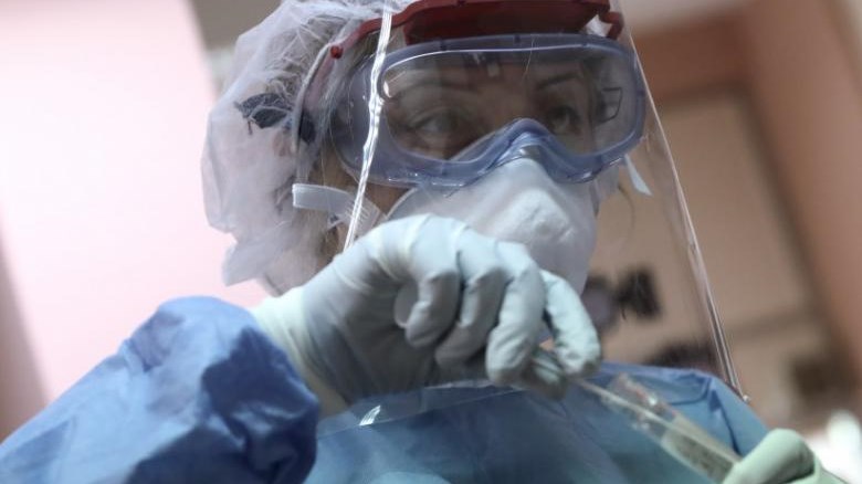 Σε ποιες περιοχές εντοπίζονται τα 2.972 νέα κρούσματα κορονοϊού –  Η γεωγραφική κατανομή